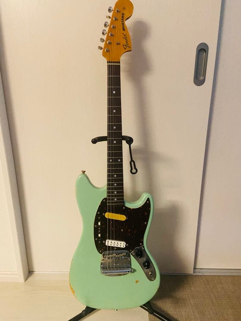Limited Fender Japan Mustang Lacquer Painting