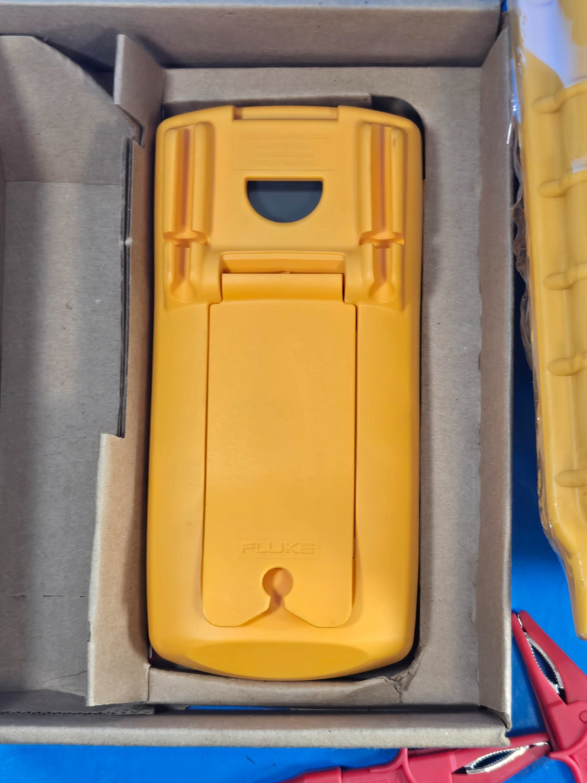 Fluke 712 RTD Calibrator Pristine!