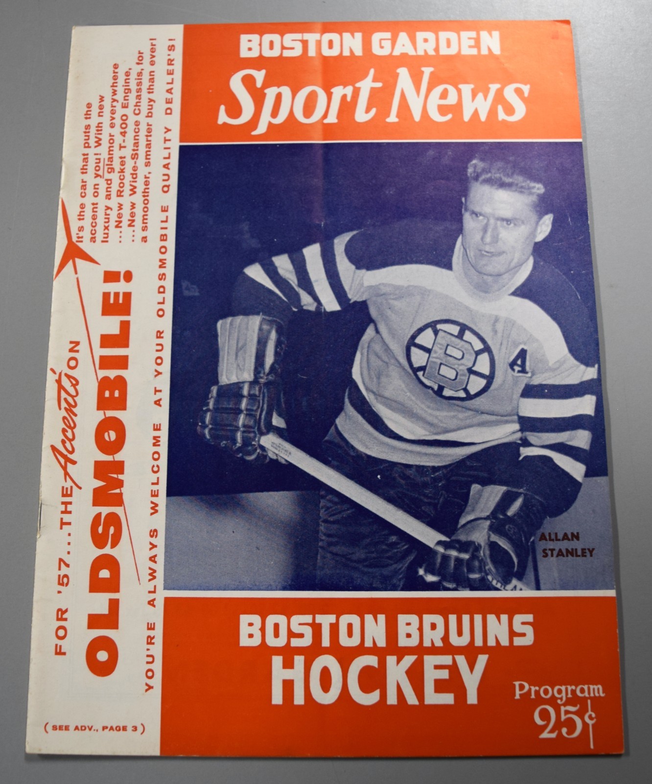 Boston Bruins Vs Chicago Blackhawks December 2nd 1956 Official Game Program