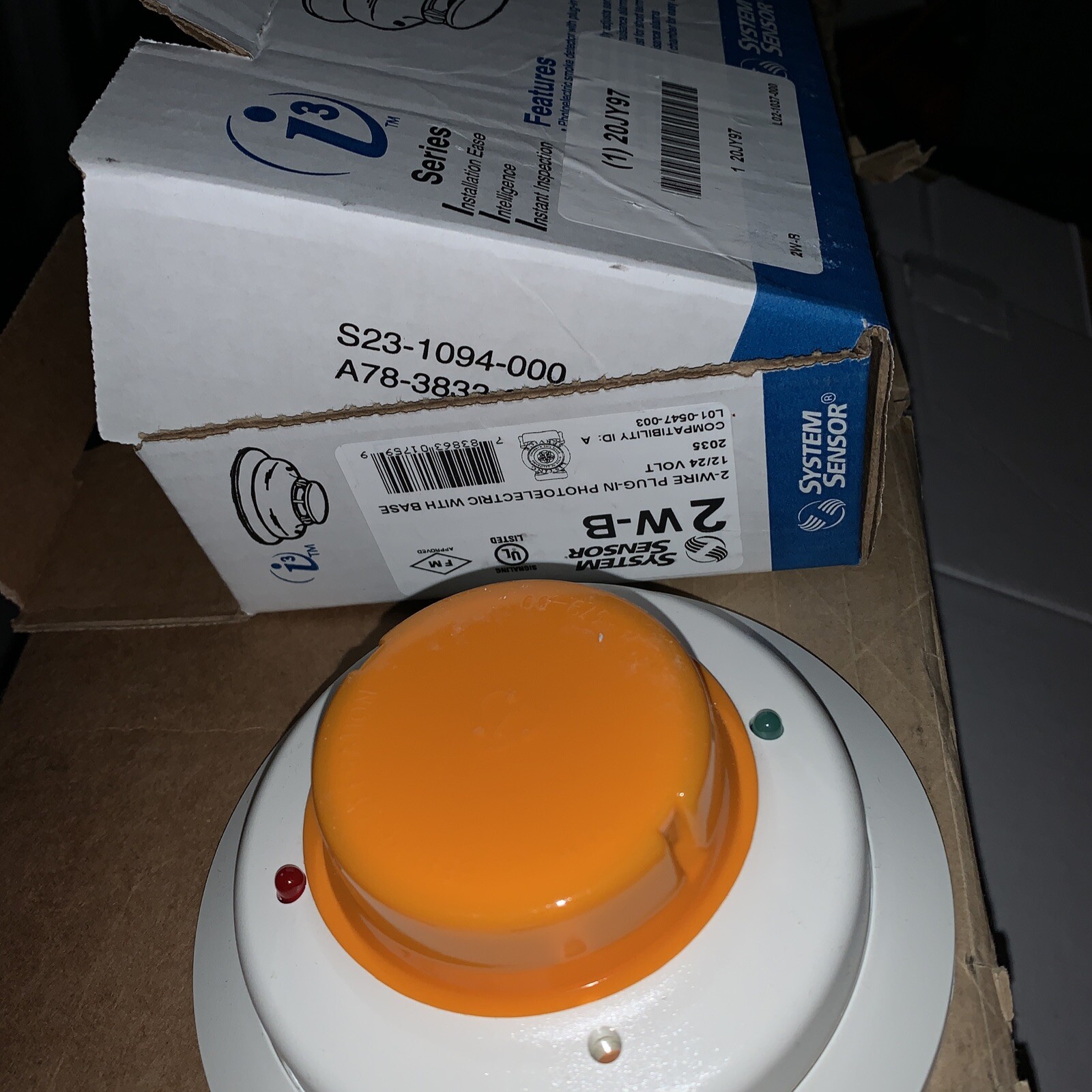SYSTEM SENSOR 2W-B I3 Series Conventional Smoke Detector (brand New)