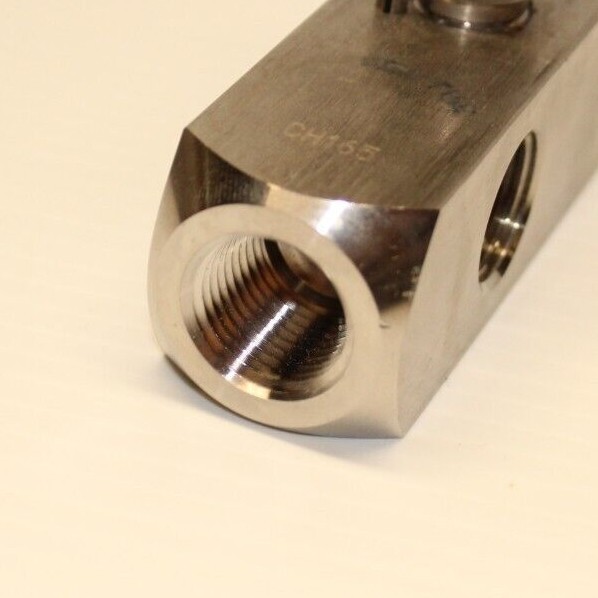👀 NEW ✨ ANDERSON GREENWOOD M5VDS46 NEEDLE VALVE 3/4" x 1/2" 6000PSI 316 SS