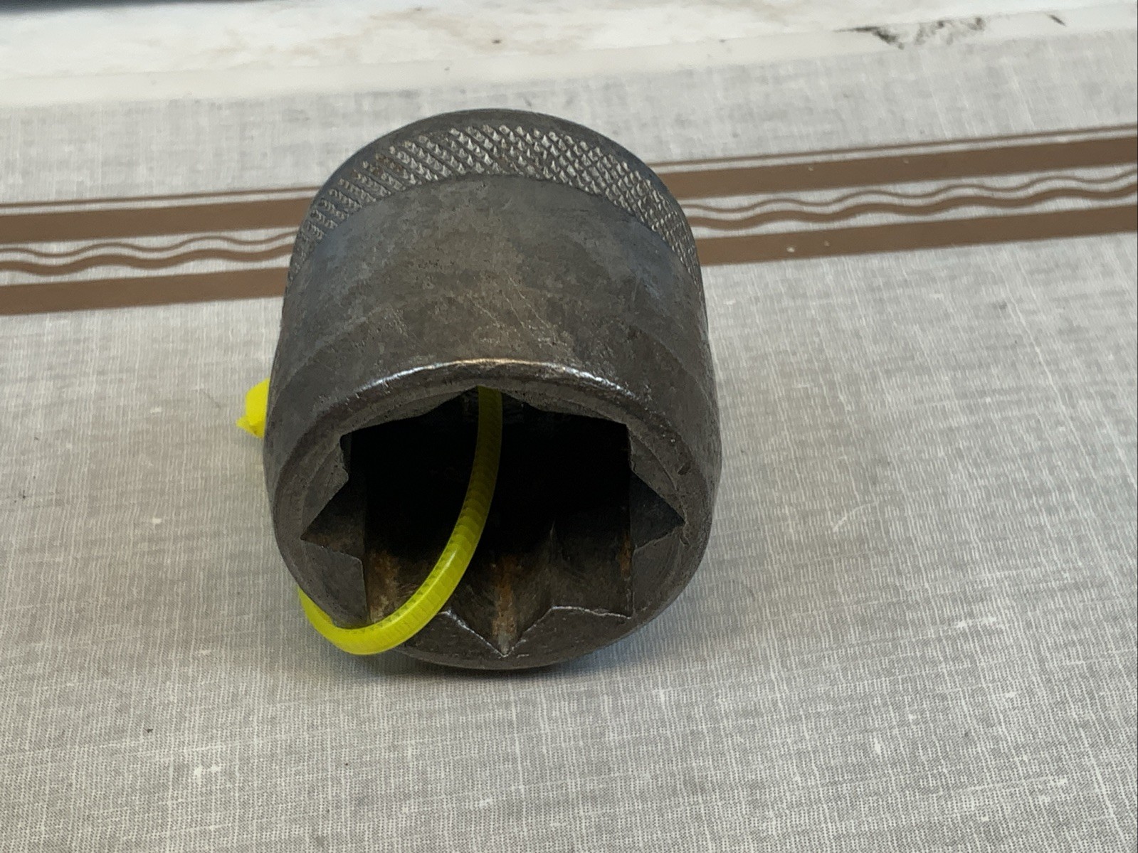 Unbranded 1/2 Drive 3/4in. 8-point SAE Socket - Yellow