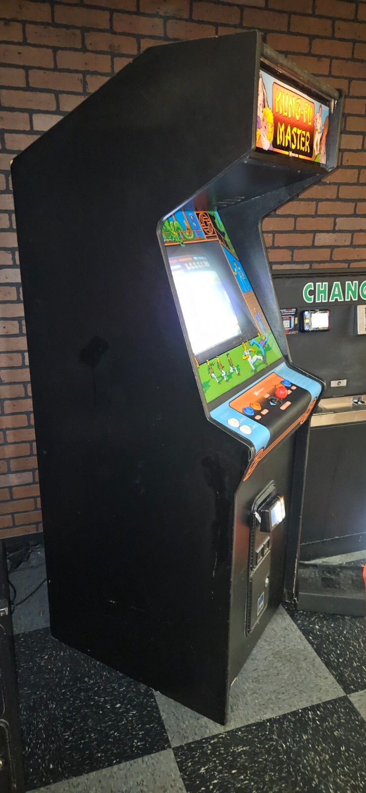 KUNG-FU MASTER Video Arcade Game - Data East 1984 - 2360