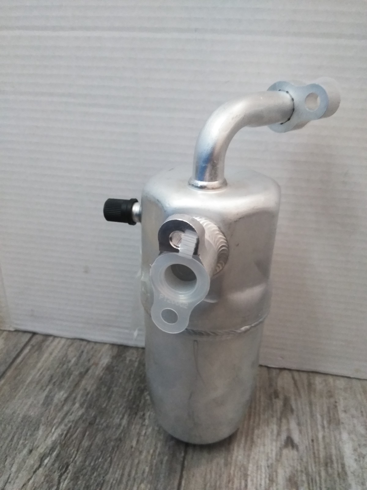 NEW A/C Accumulator 4 Seasons 83208 ( MAIN UNIT ONY)