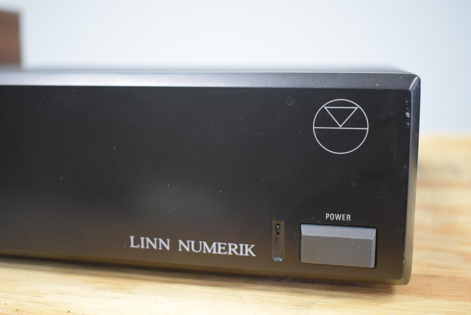 Linn Numerik DAC. For parts or repair. Excellent cosmetic condition.