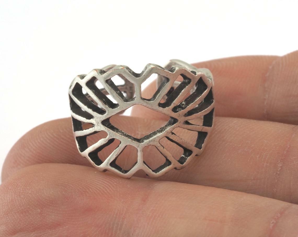 Adjustable Ring Antique Silver Plated brass (18mm 8US inner size) 2670