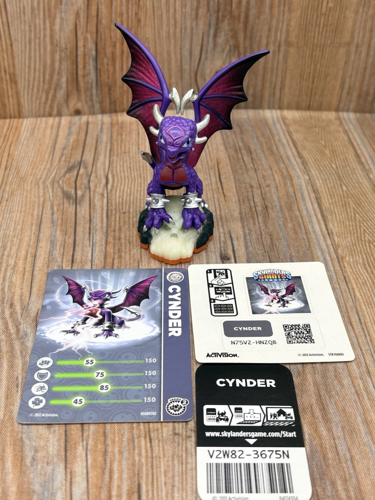Skylanders Giants CYNDER Spyro Figure Activision 2012