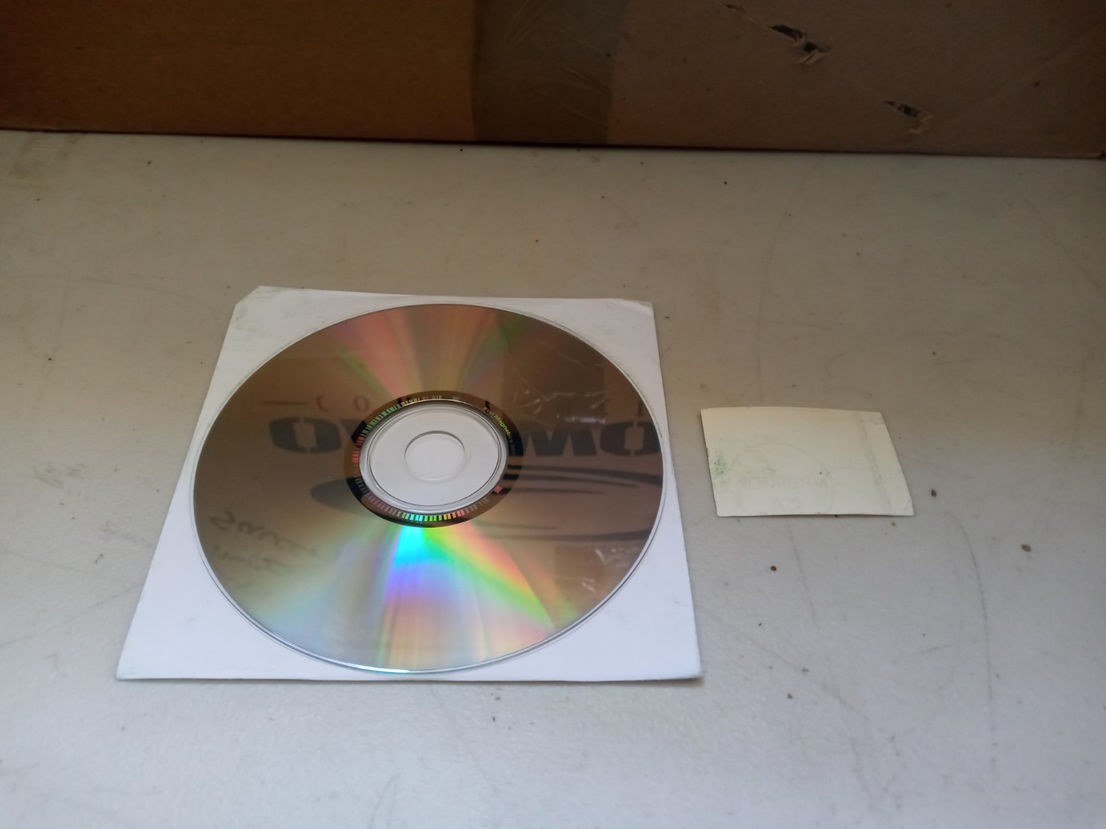 SUSE LINUX Professional 9.0 Includes 7 CD's, Guide Etc. Big Box