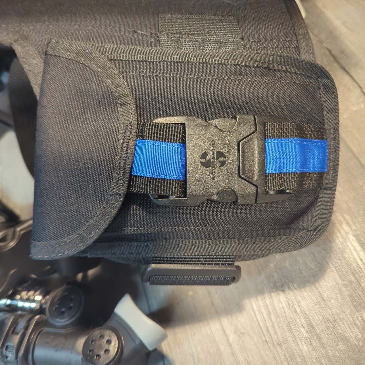 SCUBAPRO Litehawk Diving BCD w/BPI (Black/Blue) Back Inflated Lightweight