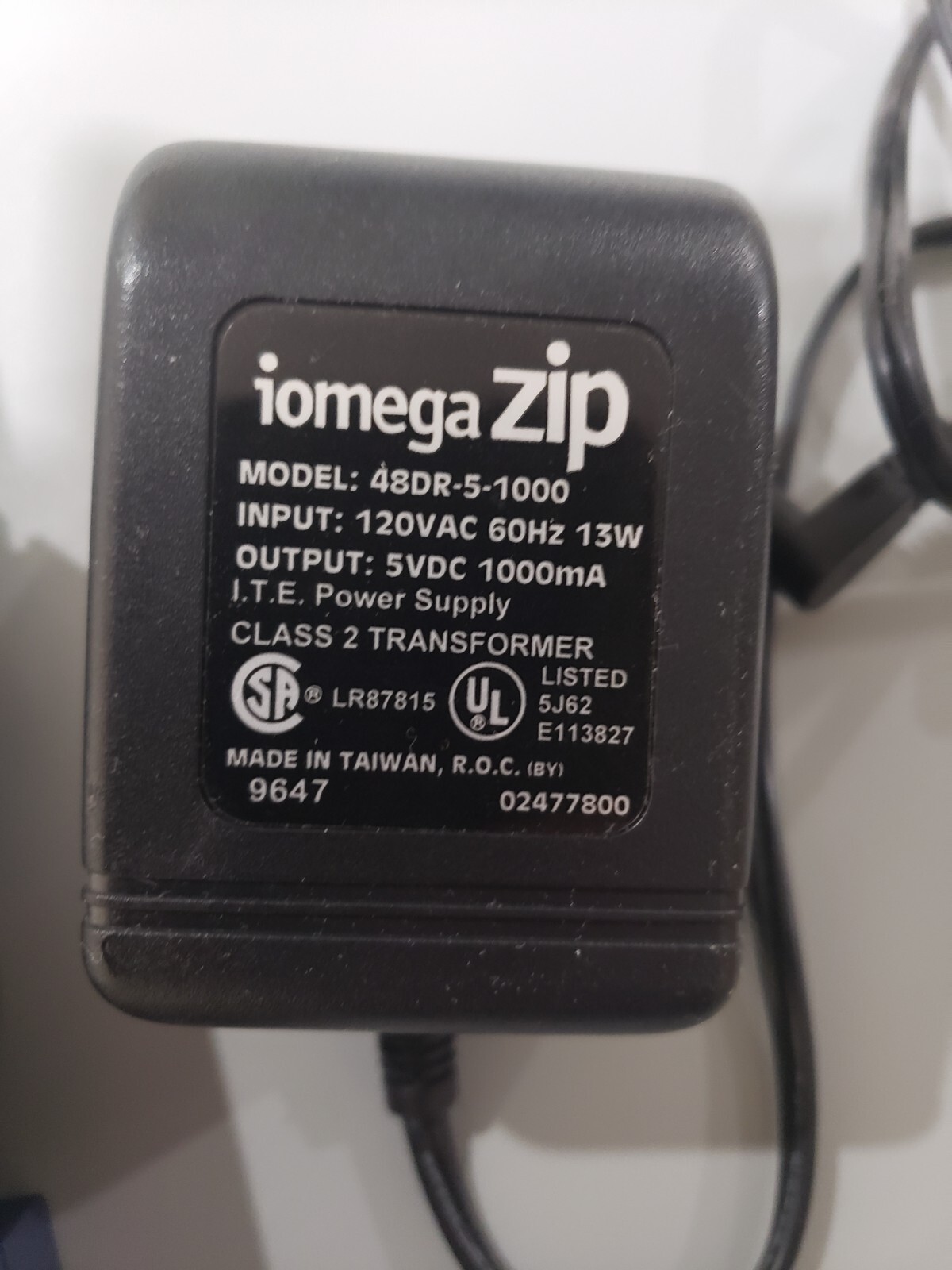 iOmega Zip100 Plus 100MB Parallel Port PC External Floppy Disk Drive Z100P2