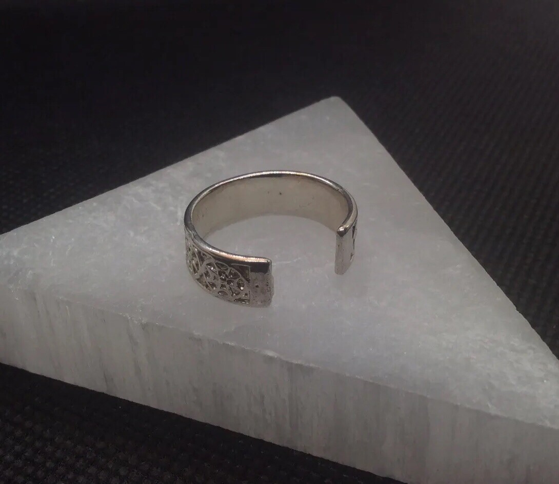 Pretty Adjustable Toe Ring Plated 6mm Sterling Silver Crosses Maltese
