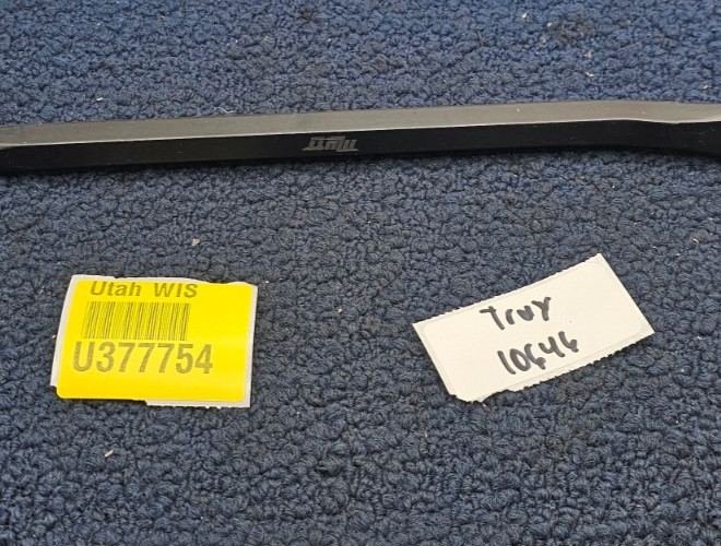 Mutt Tools Heavy Duty Alignment Pry Bar – Professional-Grade Sleever 13 Inch