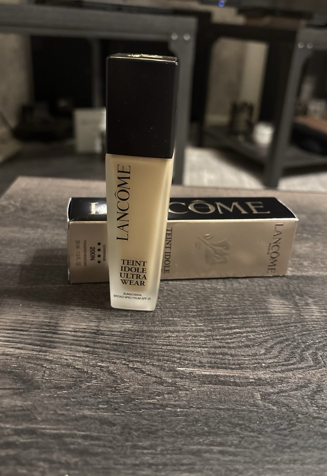 Lancome Teint Idole Ultra Wear Longwear 24H Foundation SPF 25 ~ 200N Exp 1/28