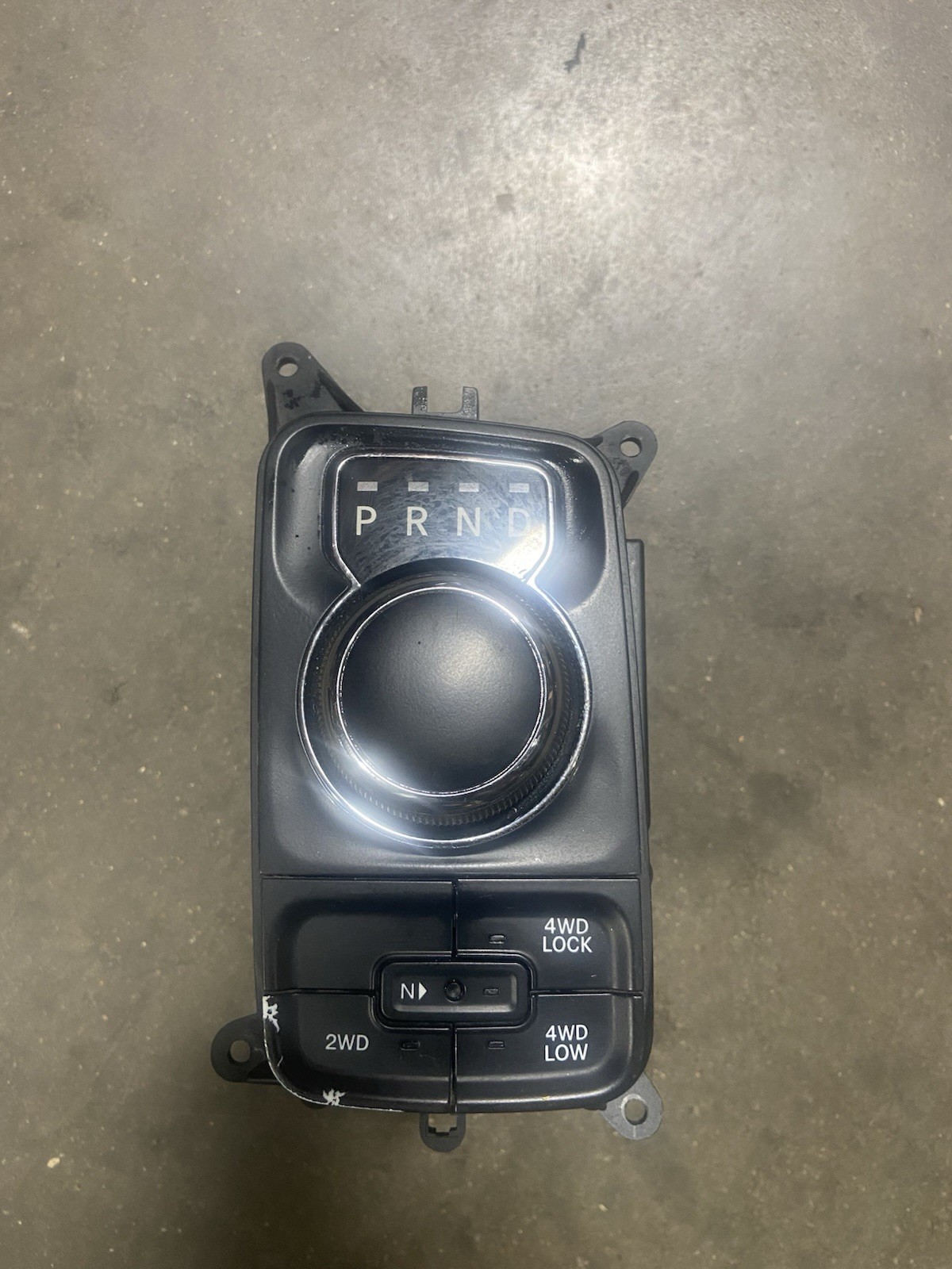 2013-2018 Dodge Ram 1500 Transmission Gear Shifter Selector P68171964AI 13 18
