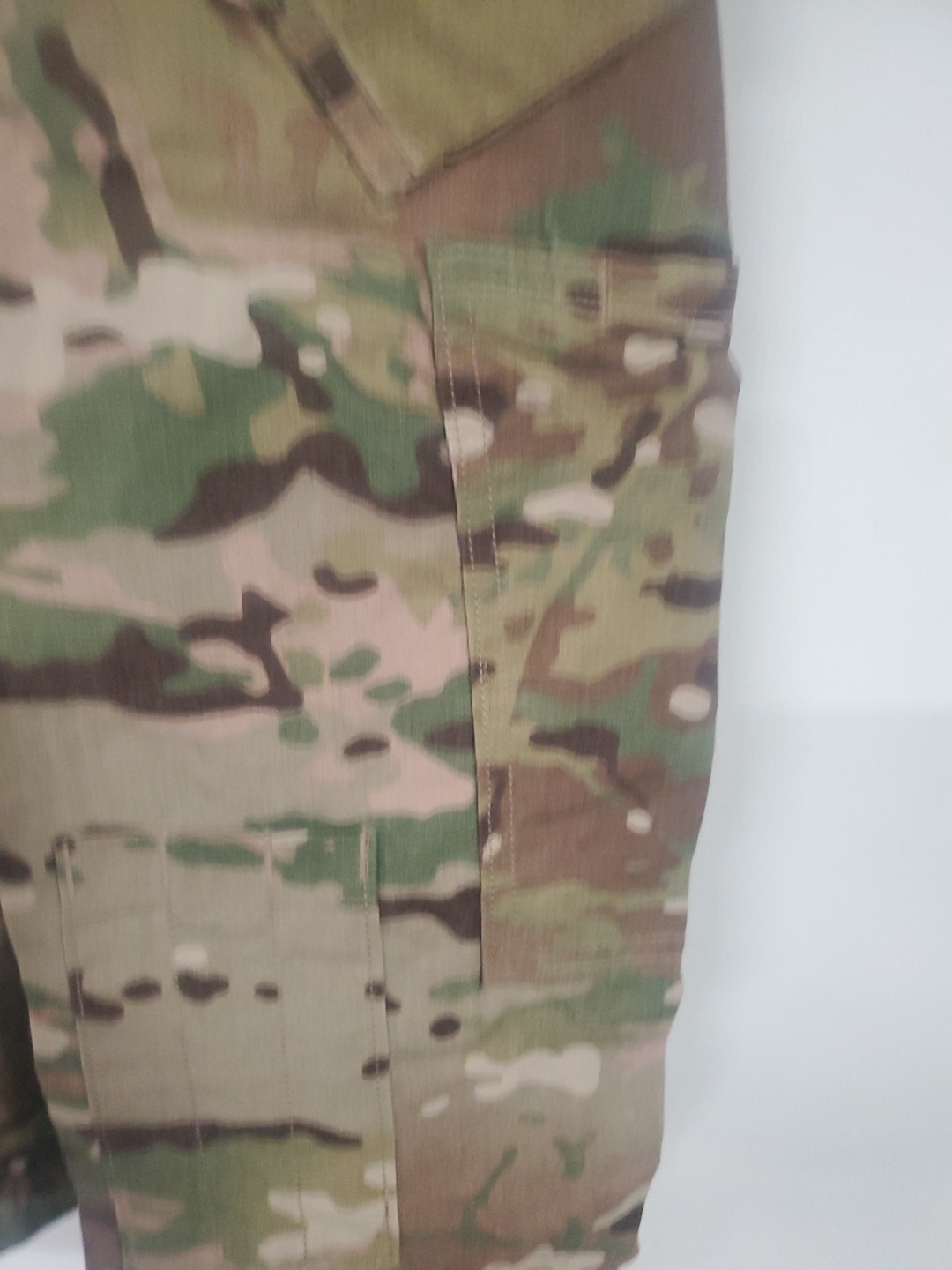 Medium Regular US ARMY ISSUE MULTICAM - FLAME RESISTANT jacket top new Tags