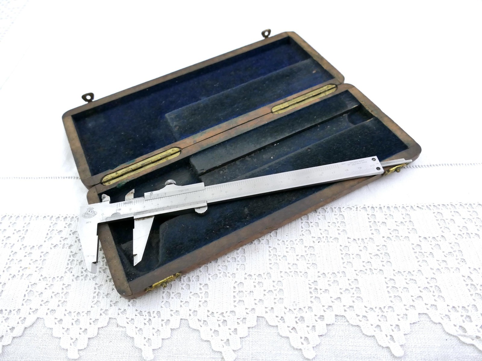 Vintage Swiss Caliper Etalon P Roche Rolle Switzerland Original Wooden Box