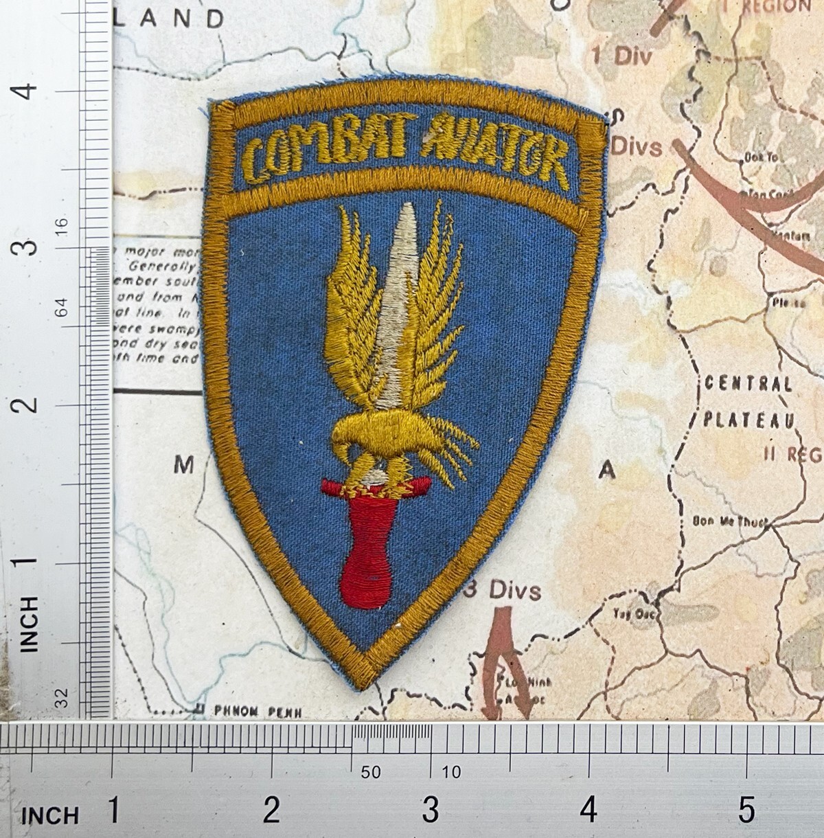 Patch , 1st , combat aviator , vietnam war patch  , t7-167