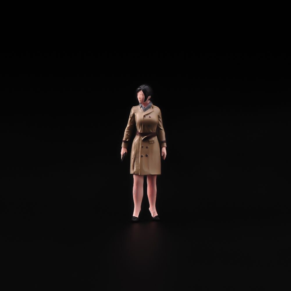 1:64 Painted Unpainted Figure Model Miniature Resin Diorama Wind Coat Girl Sand