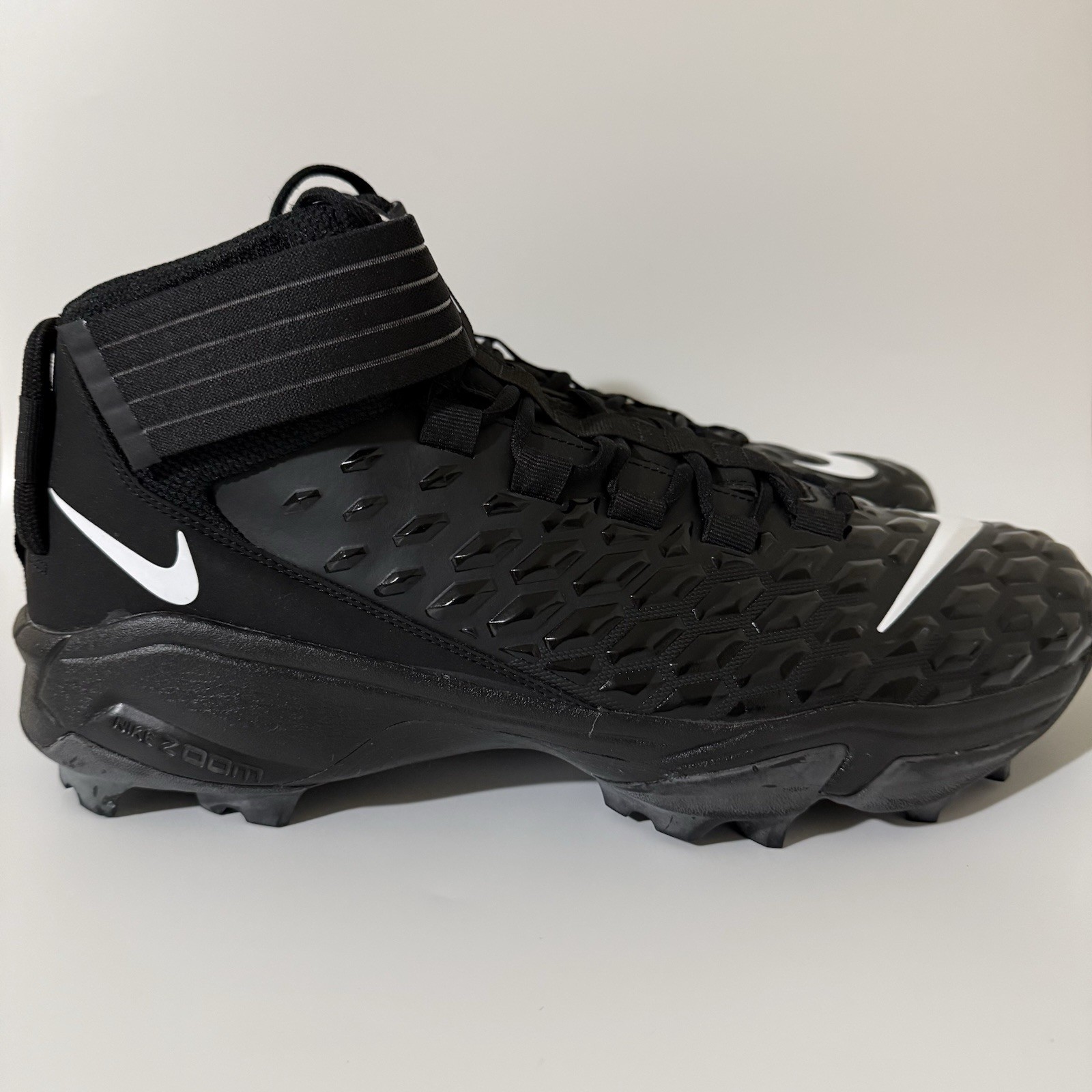 Nike Mens 12.5 Force Savage Pro 2 Shark Football Cleats Black/White BV5448-001