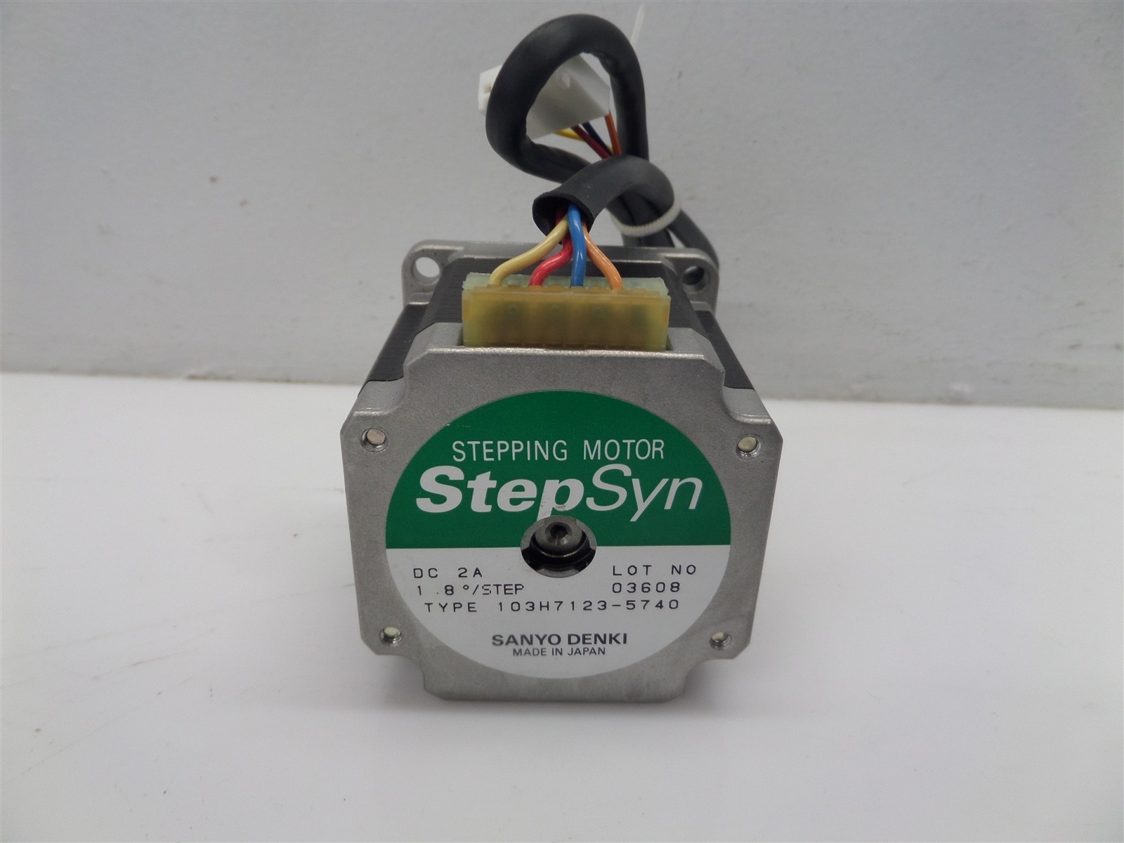 Sanyo Denki 103H7123-5740 Bipolar Stepper Motor 1.8° DC 2A