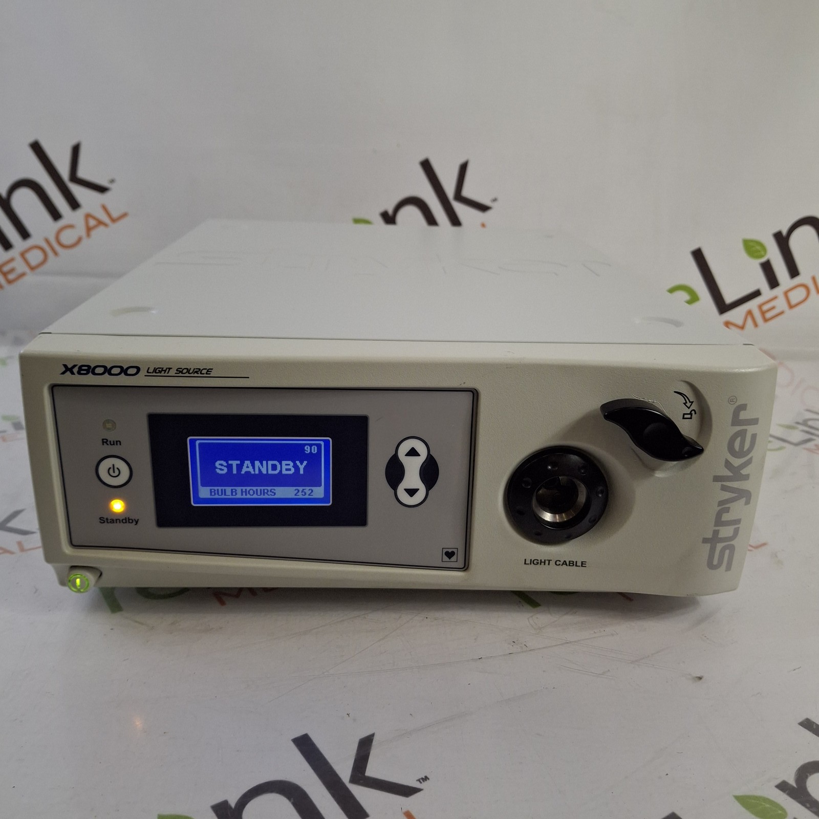 Stryker X8000 Light Source