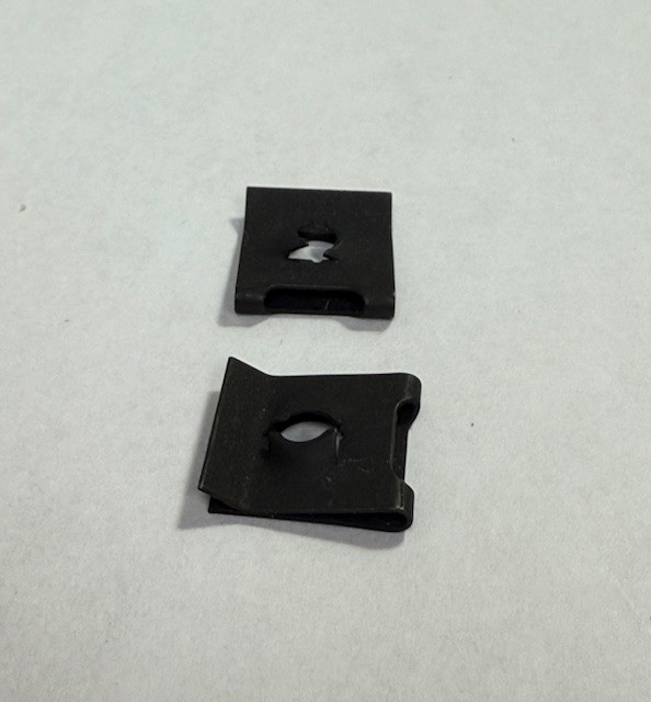 25 pieces - 8-32 U-Style Clip-On Nut, spring retaining speed nut (222-1680)
