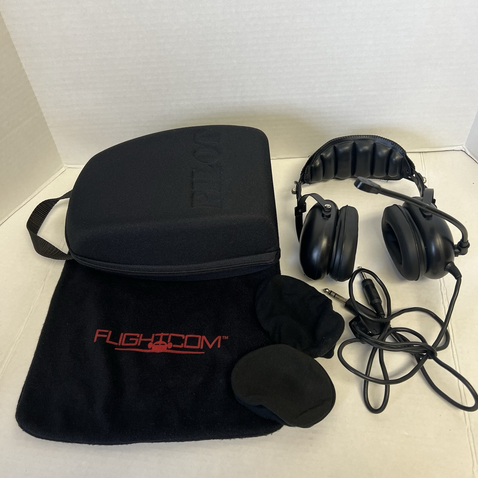 FlightCom Blackhawk 5DX General Aviation Aircraft Headset Carrying Storage Case