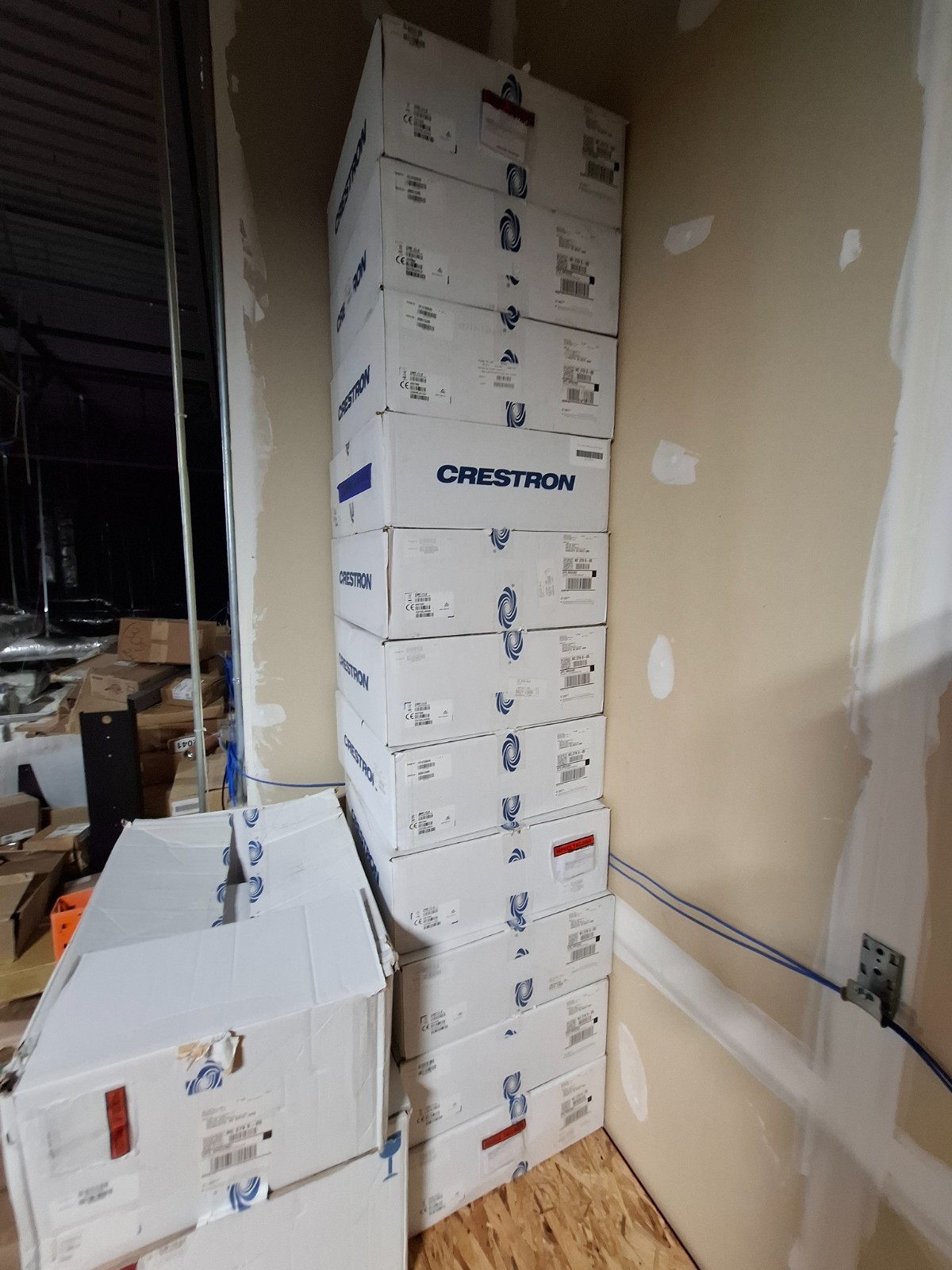 Crestron DMF-CI-8 DigitalMedia Card Chassis