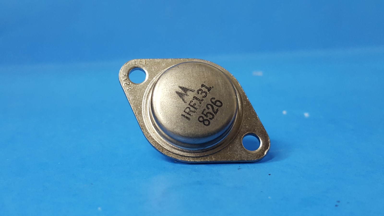 2PCS- TRANSISTOR, IRF131, MOTOROLA