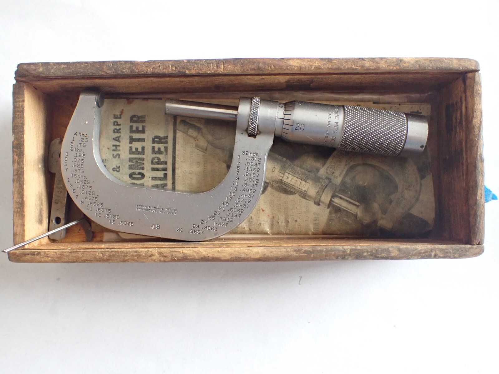VINTAGE BROWN & SHARPE MFG Co R.I. USA 48 OUTSIDE MICROMETER