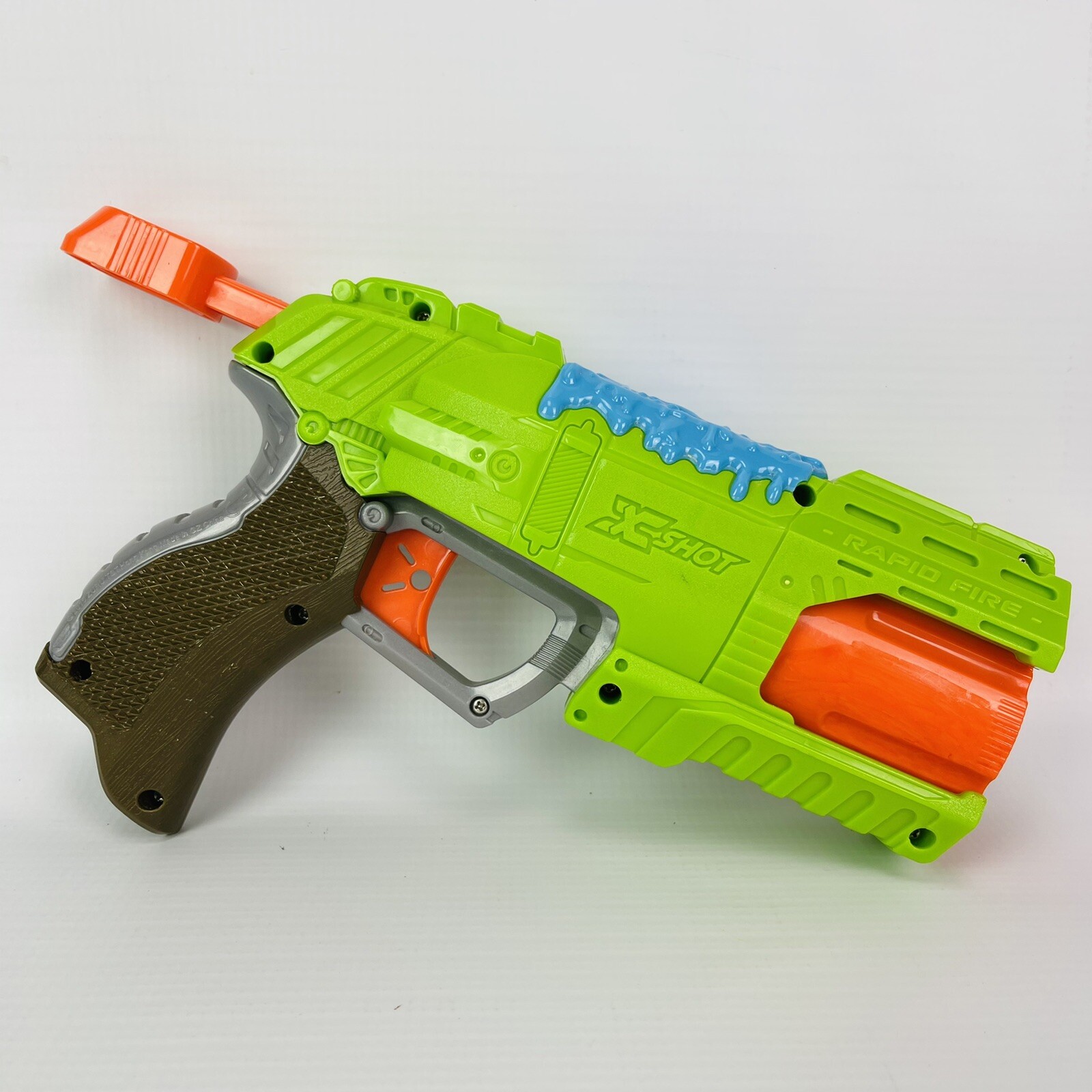 Zuru X-Shot Rapid Fire Pistol Bug Attack Toy Green Pull Back 6 Shooter 2015