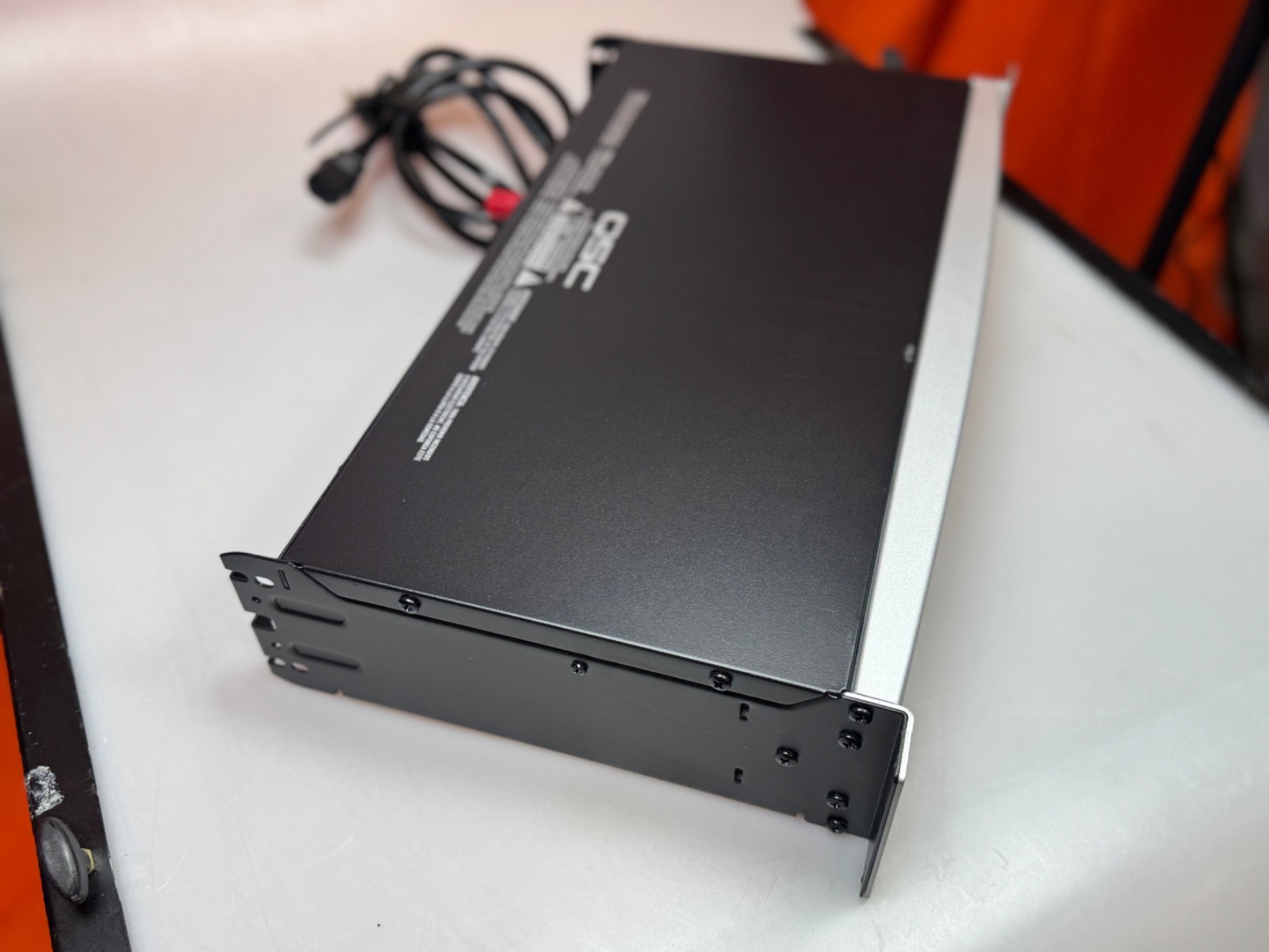 QSC GXD 8 2ch Digital Amplifier W/ Onboard DSP