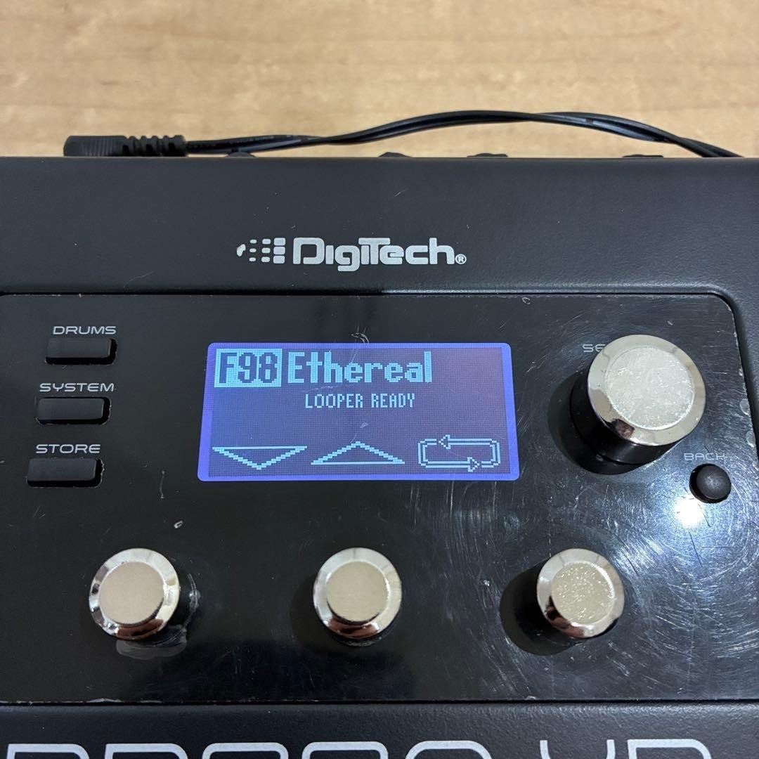 Digitech RP360 XP Multi-Effects Processor Pedal Looper Expression