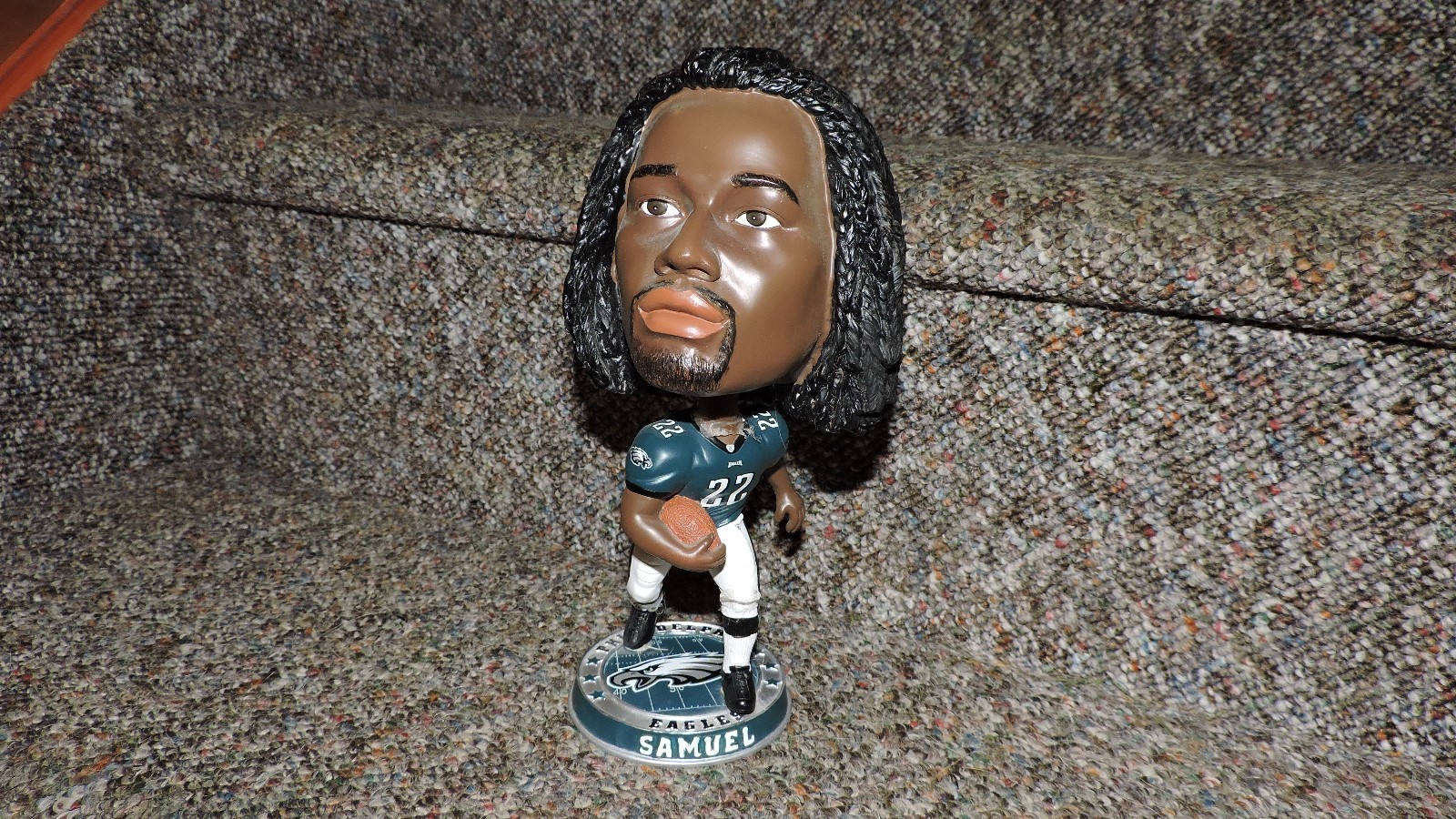 2009 NFL Big Head Bobblehead Forever Collectibles Asante Samuel Eagles BROKEN