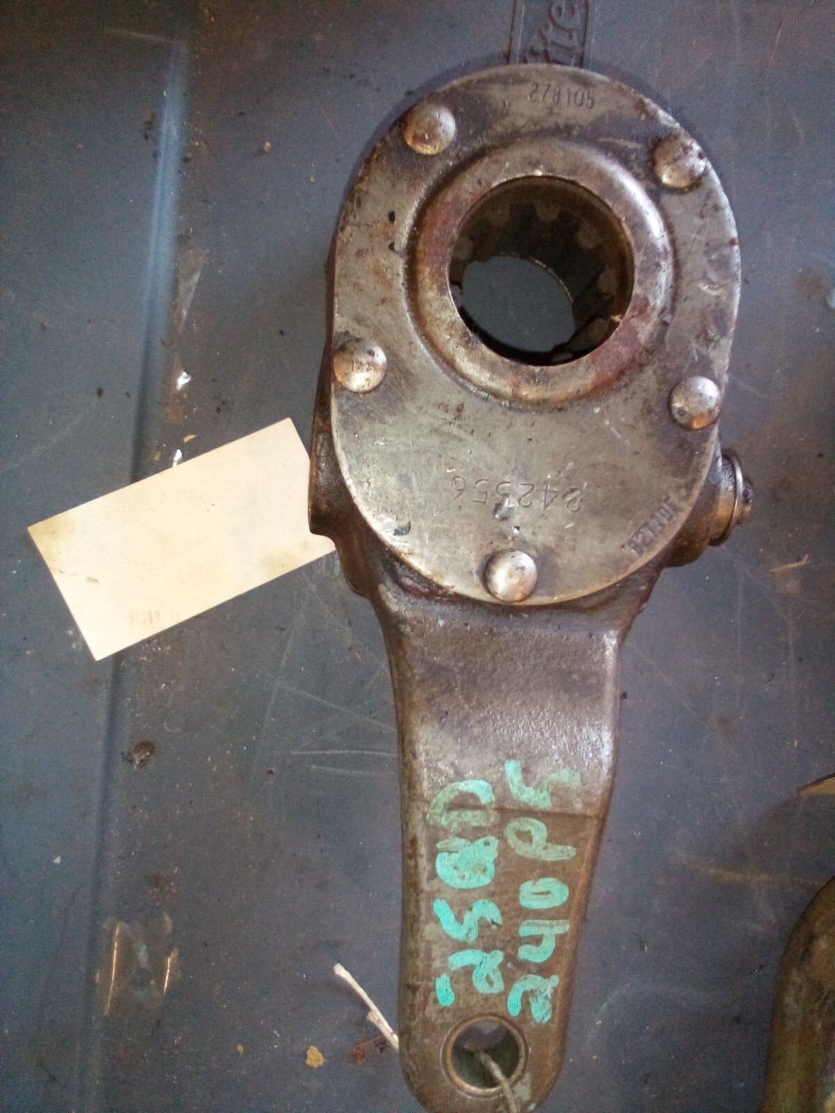 Bendix Heavy Duty 1-Hole Manual Slack Adjuster 1-1/2" 10-Spline  Old Style Mack