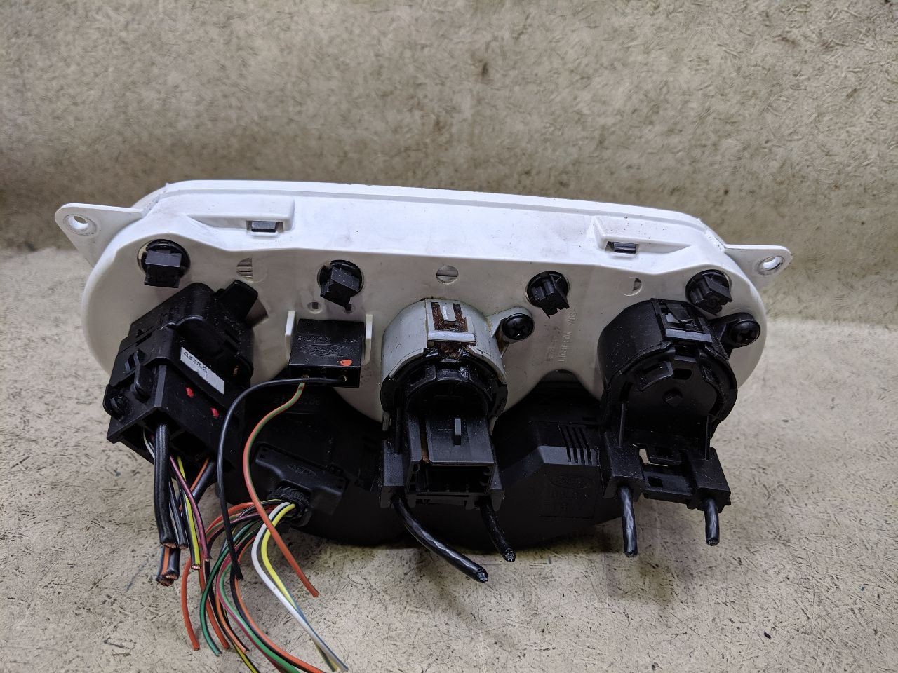Temperature Climate Control Heater AC Switch Fits 00-07 FORD FOCUS k100-204260