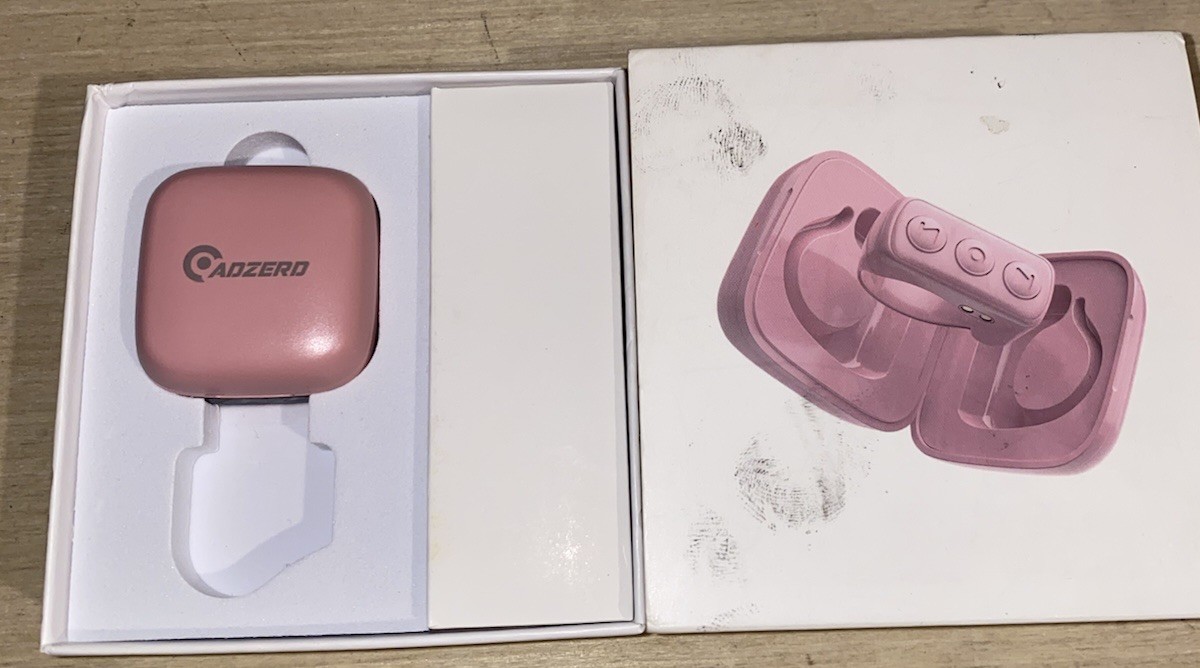 Remote Control TikTok Bluetth Page Turner Scrolling Ring iOS Android Phone Table
