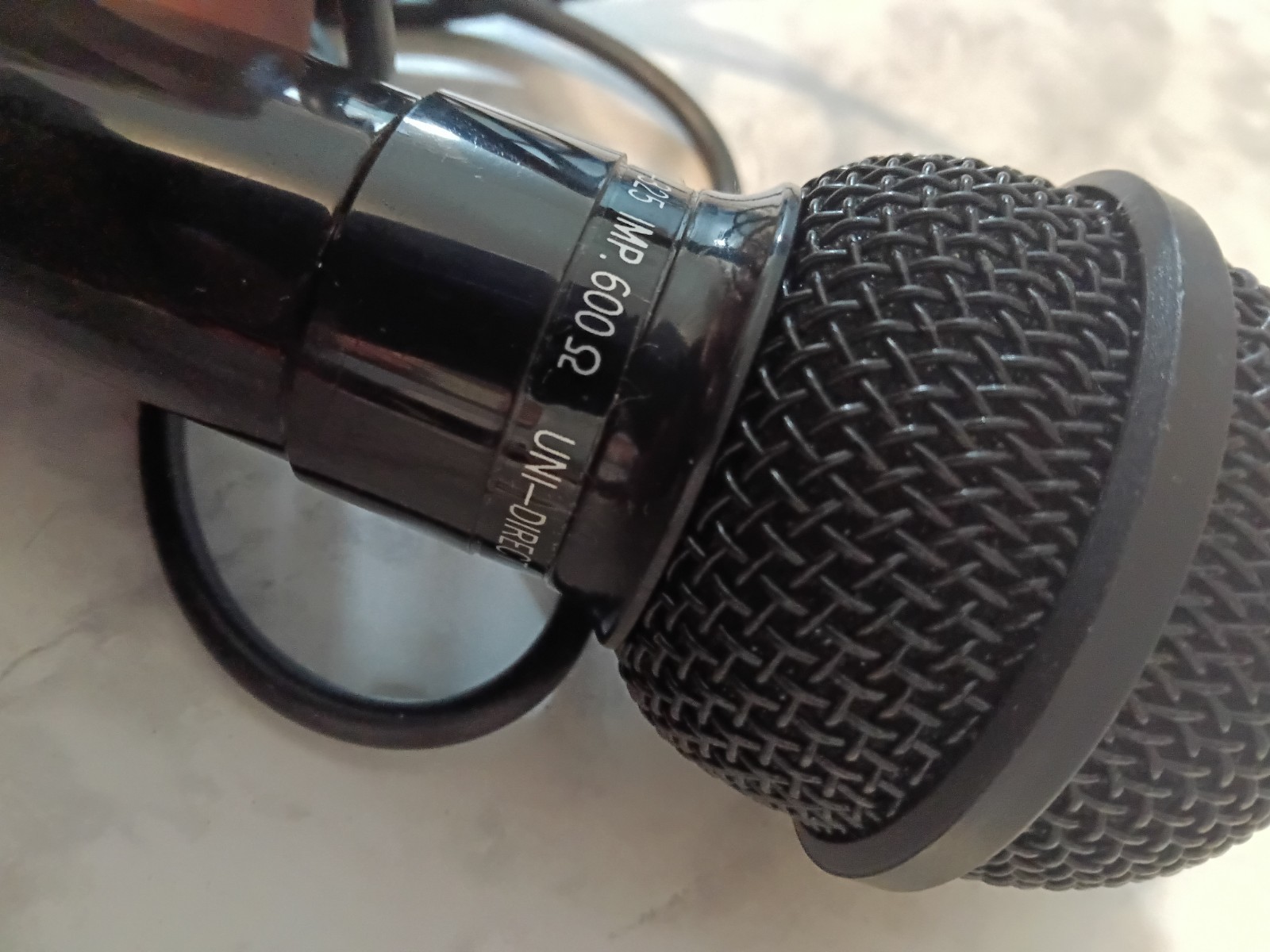 Carol MUD-325 Unidirectional Dynamic Microphone Karaoke Mic Untested As Is