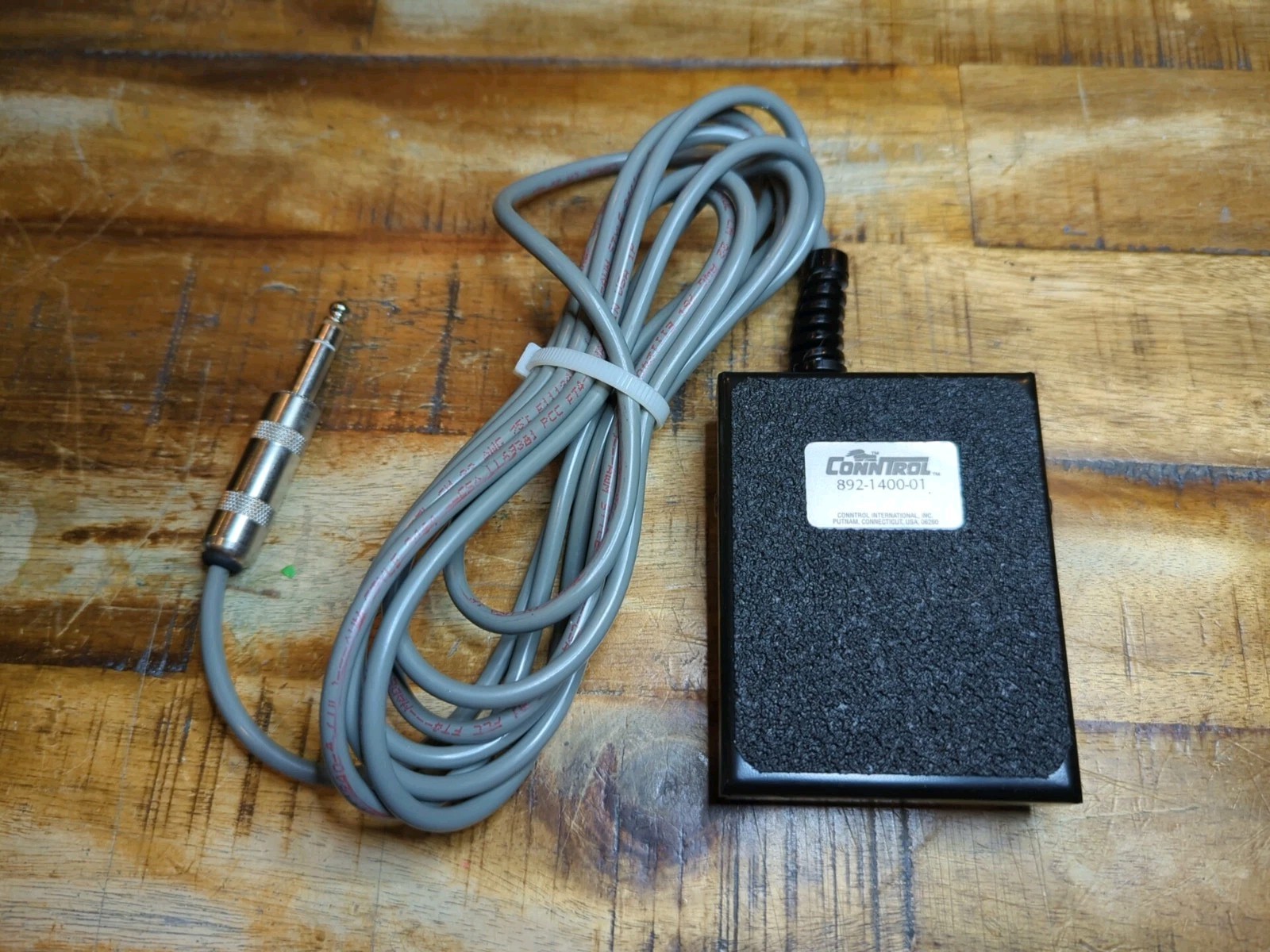 CONNTROL INTERNATIONAL INC.  Power Tool Foot Switch # 892-1 400-01