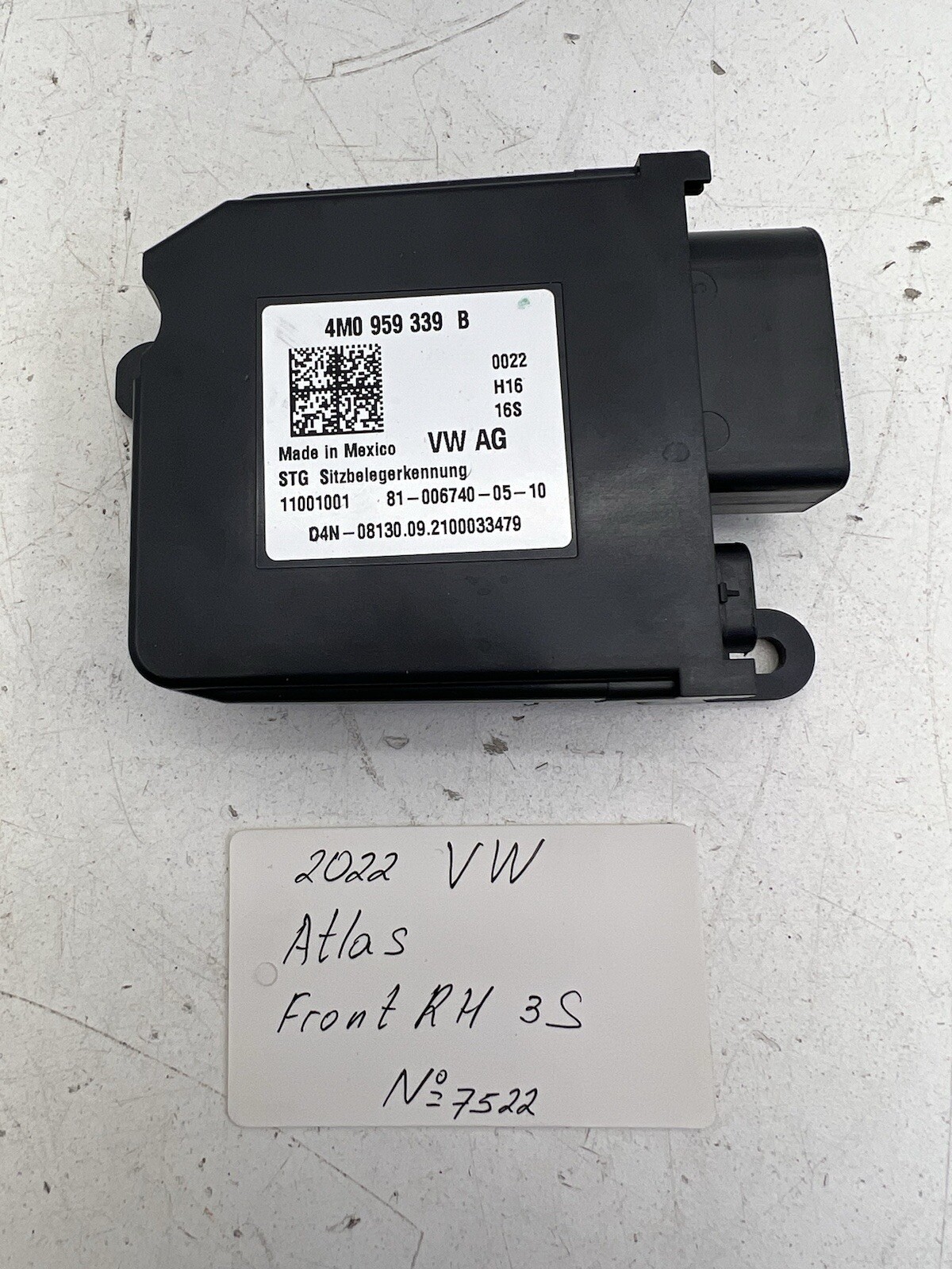 2018-2023 Volkswagen Atlas Front Right Occupant Sensor Module OEM.