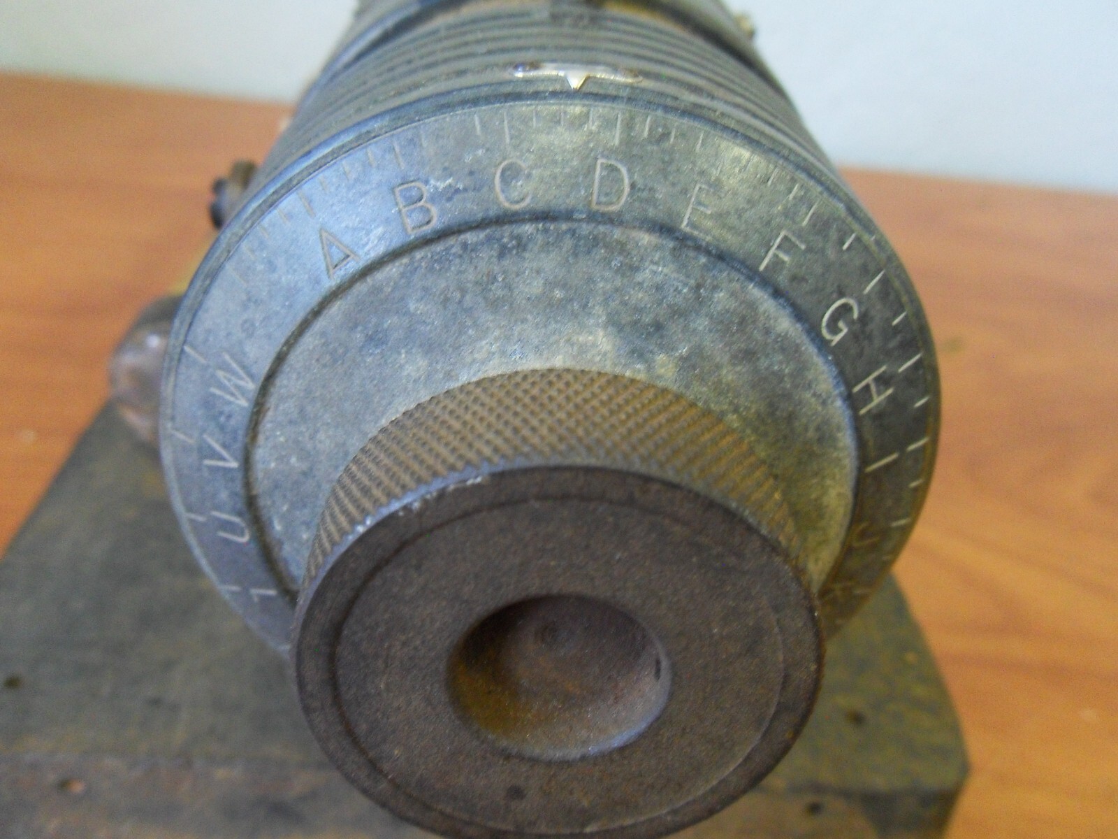 LEE ENGINEERING 11329 GOVERNED SPEED MOTOR AS IS AS PICTURED