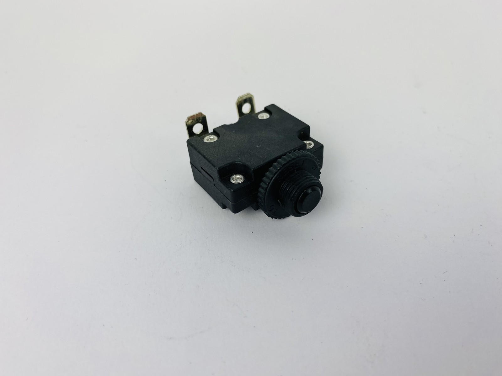 Life Fitness FTR Treadmill Circuit Breaker Power (PP348)