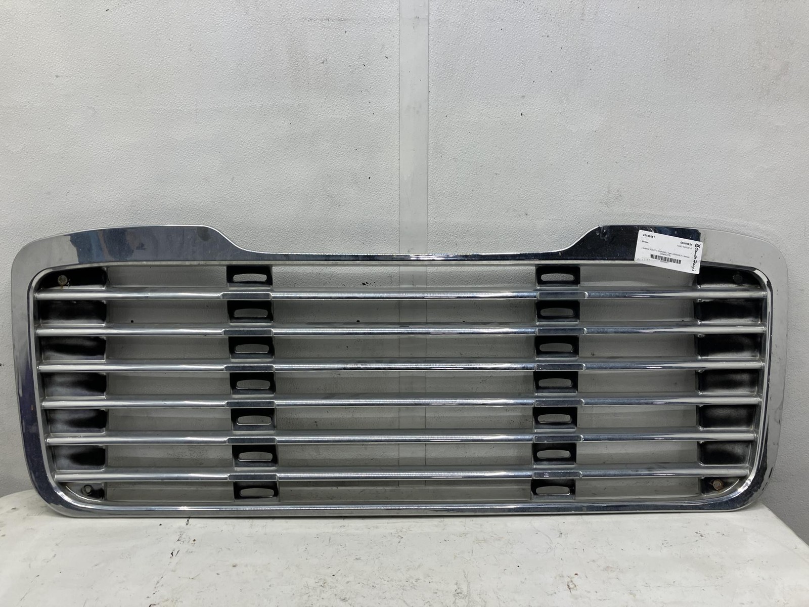 2002-2018 Freightliner M2 106 Grille - Used