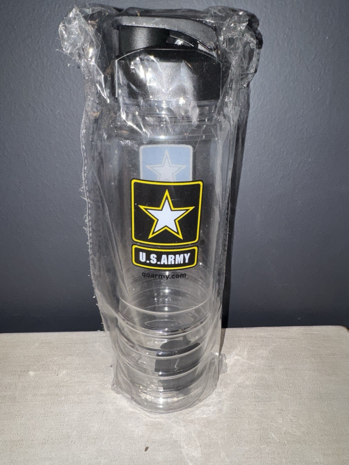 28 Oz U. S. ARMY Water Bottle Tumbler Cold Cup Travel Mug Clear Plastic Mix Ball