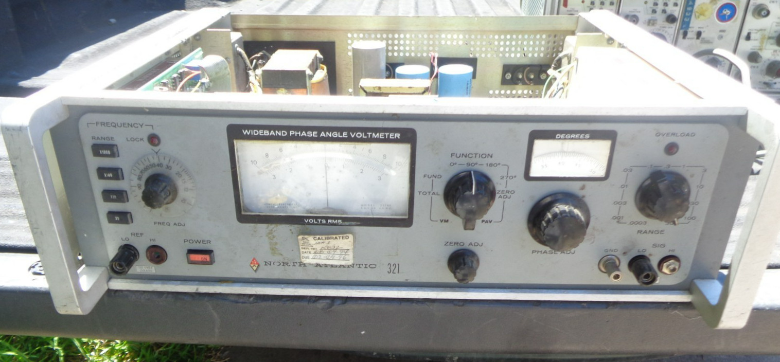 North Atlantic Model 321 Phase Angle Voltmeter