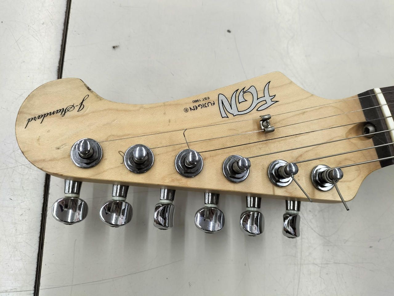 Fujigen Stratocaster Type J-STANDARD Used