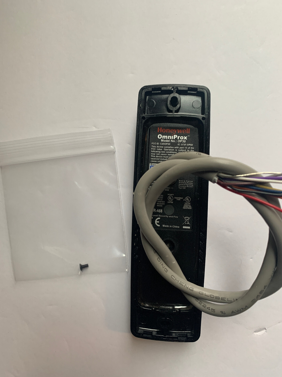 Honeywell OP30 OmniProx Proximity Access Control System Card Reader with Black--