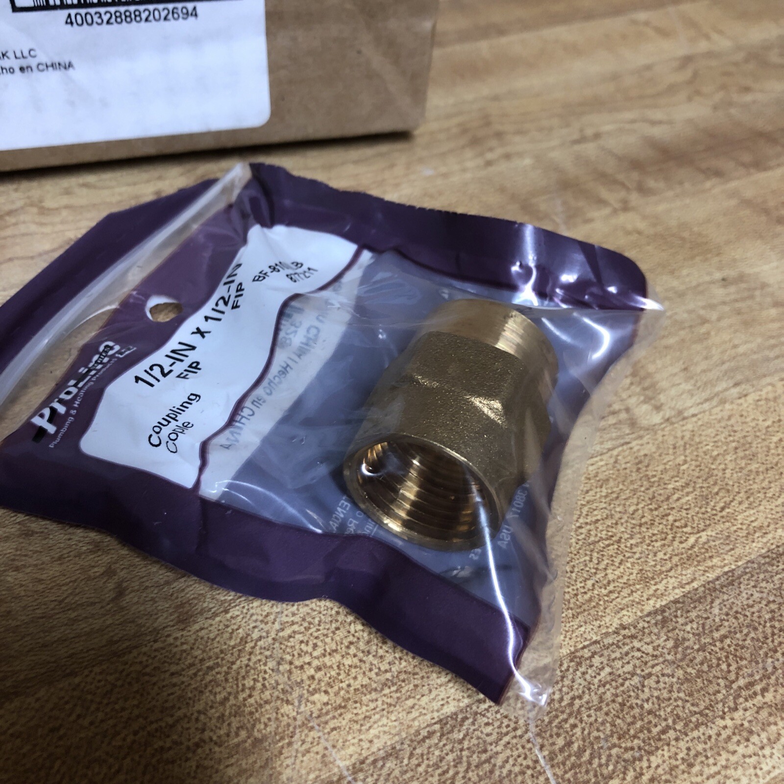 12 Pack Proline Series 1/2-in x 1/2-in Threaded Coupling Fitting 877211 New