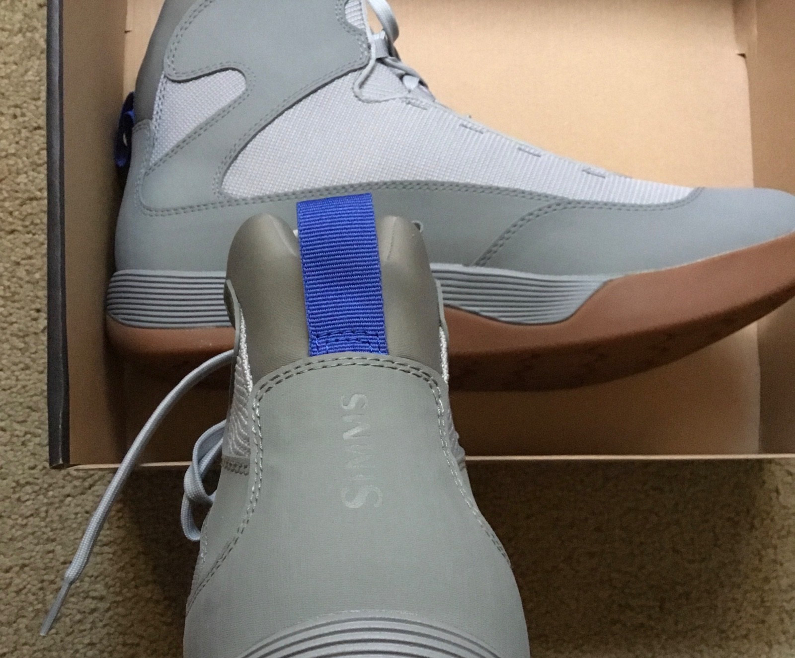 Simms Men'S Flat Sneakers Boulder Size 14 with Box