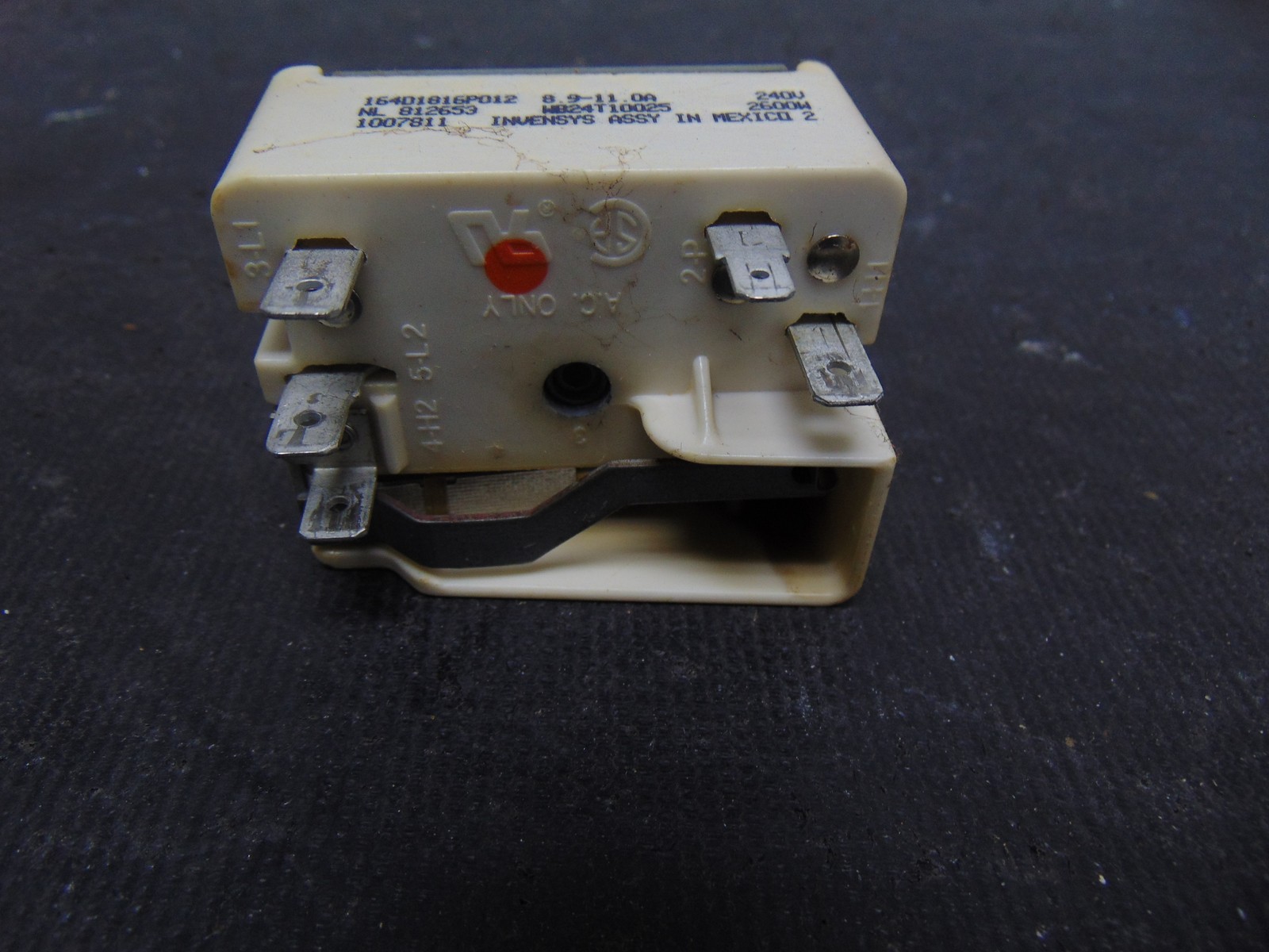 GE Electric Range JBP35DM1BB Infinite Control Switch WB24T10025